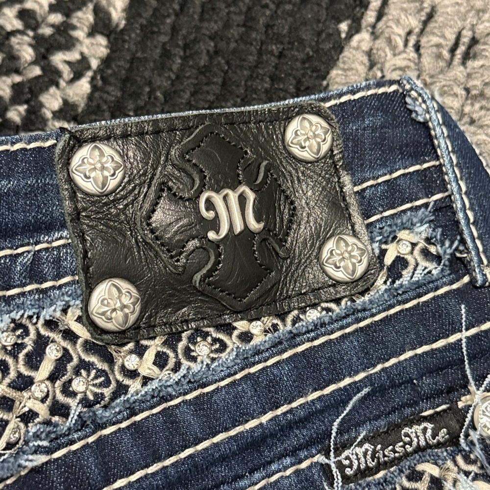 Miss Me Boot Cut Jeans Signature Rise Womens 27 Flap Pocket Embellished Festival - Picture 6 of 11